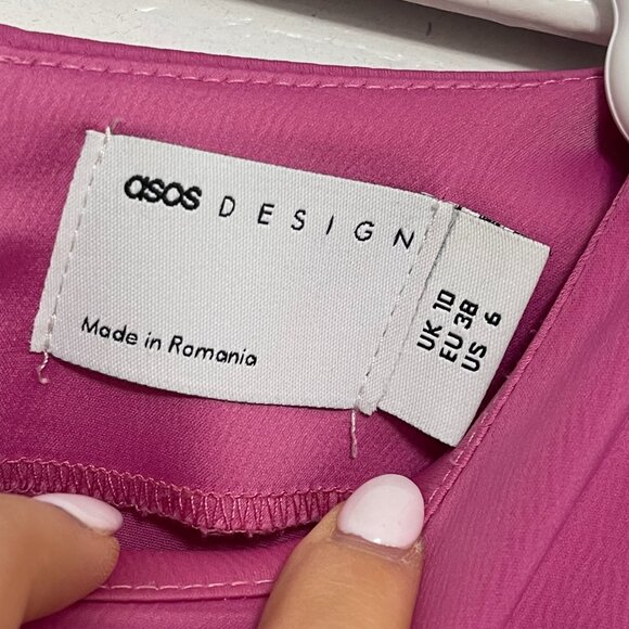 RARE ASOS DESIGN BARBIE BEAUTIFUL PINK MAXI DRESS - Picture 4 of 4